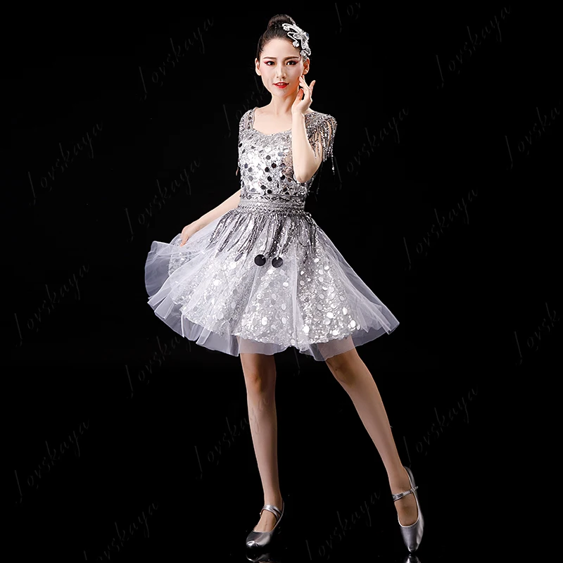 Traje de performance feminino com franjas de lantejoulas para jazz cheerleading dança quadrada saias inchadas