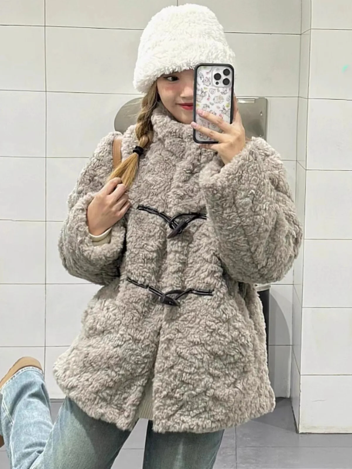 

Winter Warm Thiened Button Closure Women's Coat Lamb Fur Stand Collar Middle Length Inteated Leather And Fur