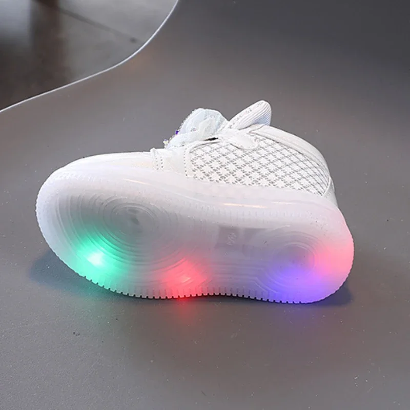 Children LED Shoes Fashion Bow Luminesce Girls Sneakers 2024 Autumn New Glowing Princess Kids Casual Shoes Breathable Board Shoe