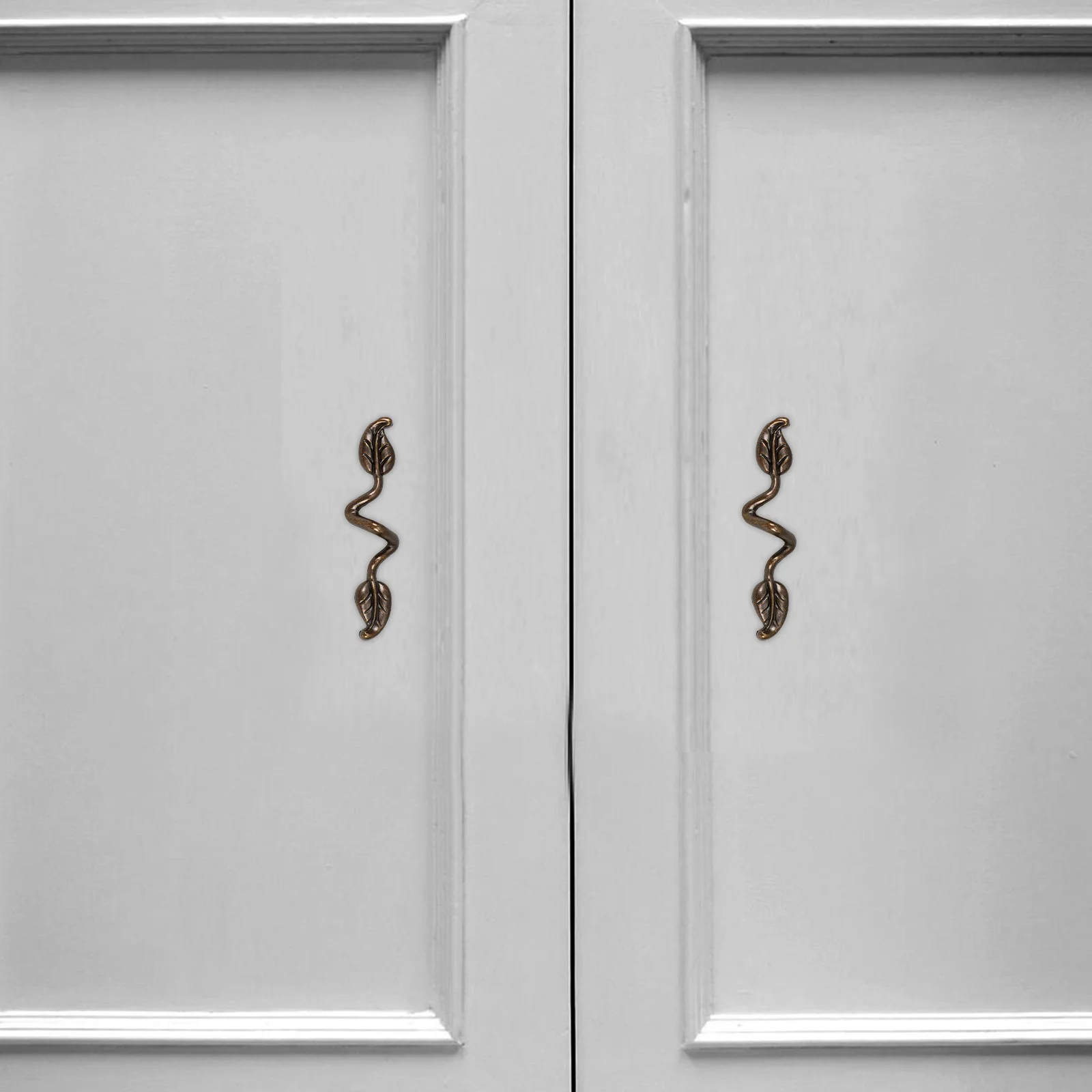 

1 set Leaf Shape Knobs 2 Hole Zinc Alloy Cabinet Door Handles For Kitchen Wardrobe Drawer Furniture Hardware Retro Style