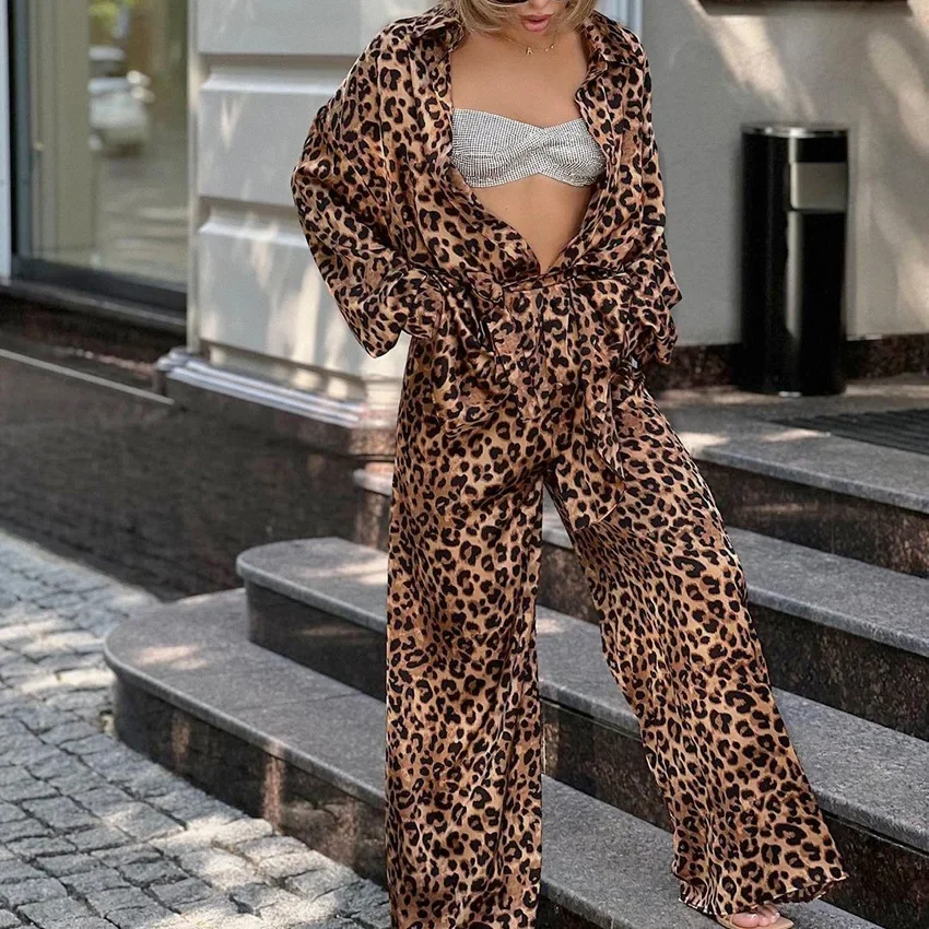 Sexy Leopard Print Loose Collar Long Sleeved Pants Casual Set 2024 Spring/summer New Fashion Two-piece Set for Women