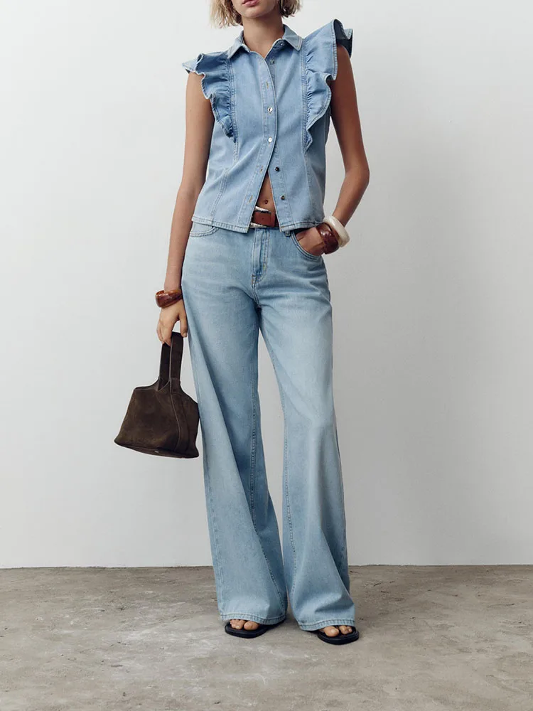 ชุดยีนส์ขาตรงทรงตรงแฟชั่นสำหรับผู้หญิง คอลเลคชั่นฤดูร้อนปี 2025  พร้อมปกเสื้อ  ใส่ได้หลากหลายโอกาส