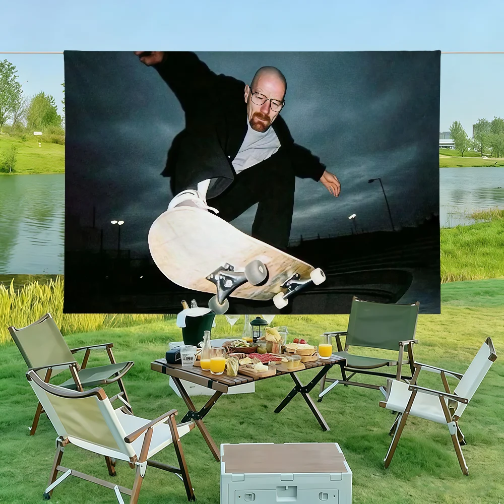 Altes weißes Skateboard mit Bryan Cranston-Flagge für Outdoor-Camping-Partys, Hochzeiten, Schlafzimmerdekoration und Wohnzimmer.