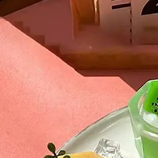 Kawaii Strawberry Milk Shake Cake Soft TPR Toy, 1pc Imitation Dessert Squishy Plaything for Kids, Ideal Girl's Gift