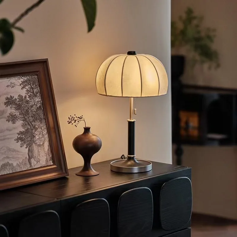 French Fabric Retro Table Lamp Wabi-sabi Wind Living Room Bedroom Bedside Restaurant Homestay Study Advanced Design Floor Lights
