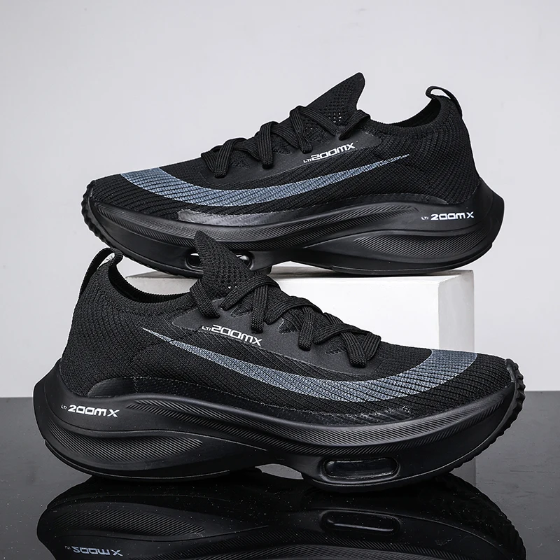 New 2023 Men Running Shoes Breathable Outdoor Sports Shoes Lightweight Sneakers Comfortable Athletic Training Footwear
