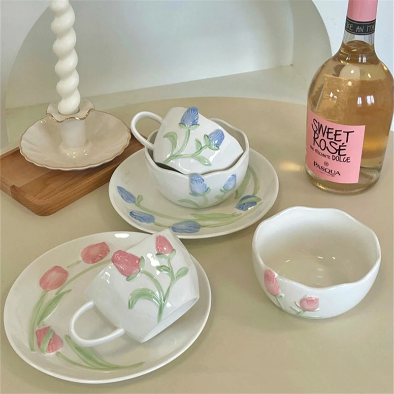 

Creative Coffee Cup Set Ceramic Pink Tulip Flower Tea Mug Afternoon Tea Cup Cake Plate Assiettes Mariage Drinkware Accessories