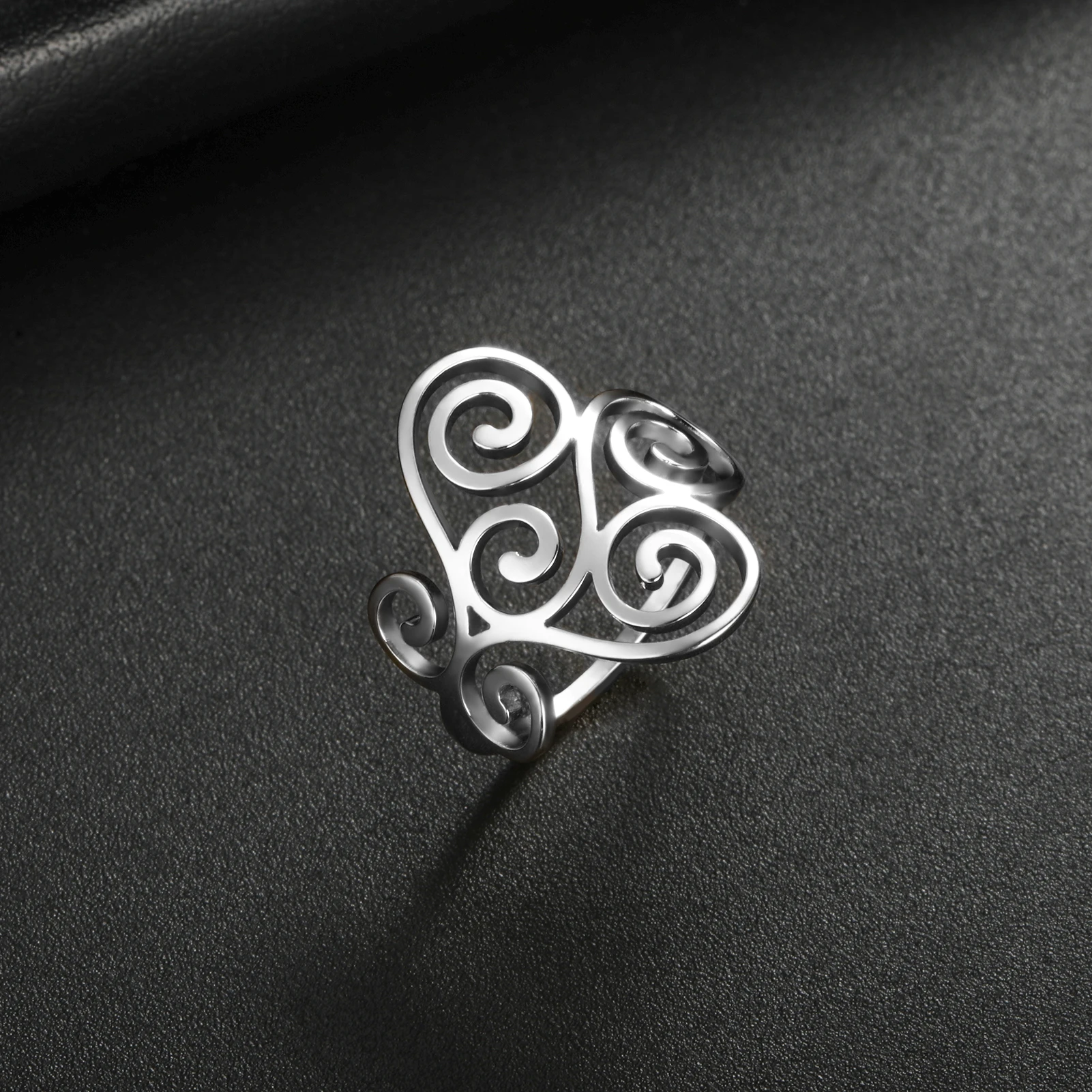 Skyrim Böhmischer Filigran-Ring Edelstahl Goldfarben Fingerringe 2026 Damen Trendiger Schmuck Ehering Muttertagsgeschenk – Detail 8