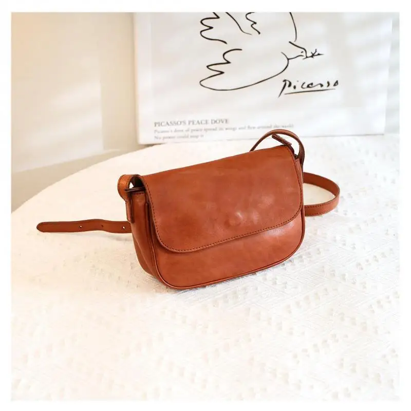 

vintage casual travel luxury vegetable tanned cowhide women's crossbody bag Simple fashion genuine leather small shoulder bag