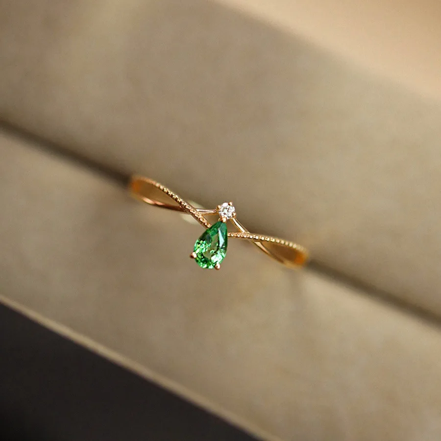 925 Sterling Silver Plating18K Gold Retro Green Water Droplet Zircon Ring for Women French Fashion Temperament Party Jewelry