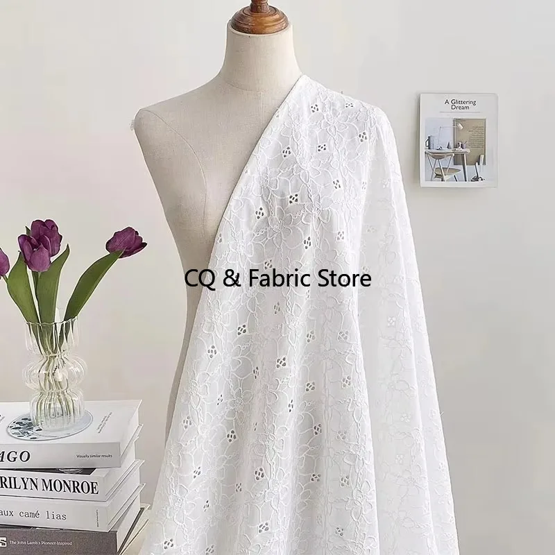 Fiori ricamati Tessuto di puro cotone per abbigliamento da donna e per bambini Accessori per cucire tende tovaglie fai da te