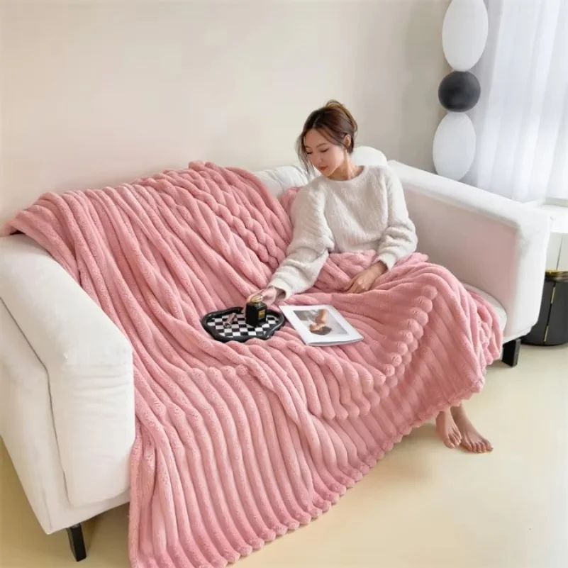 autumn and winter new solid color imitation rabbit fur blanket thickened blanket drawn milk fleece blanket,  no pillowcase