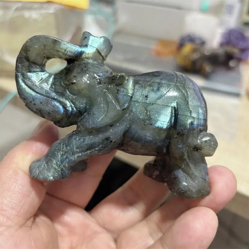 

Natural Labradorite Elephant Carving Mercy Healing Fengshui Hand-carveda Statue For Home Office Decor Gift 1PCS