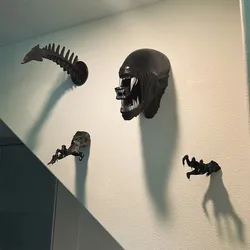 Giant Xenomorph Head - Xenomoprh Wall Art - Alien Xenomoprh - Xenomorph Mask- Facehugger Mask - Towel Rack Hooks