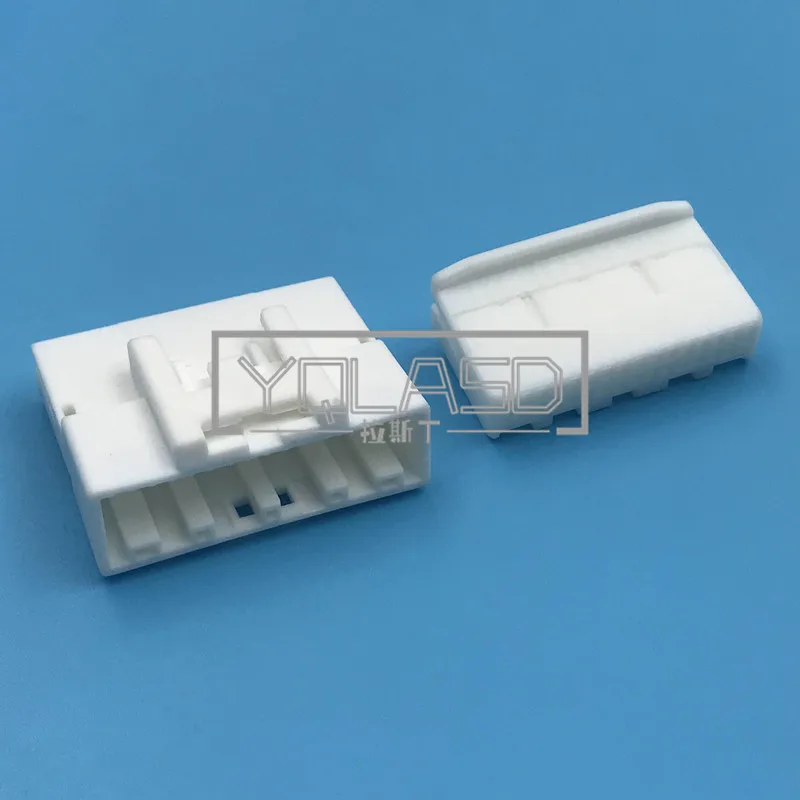 1 Set 32 Way 1318747-1 Car Navigation Central Control Instrument Electrical Cable Connector AC Assembly Auto Socket