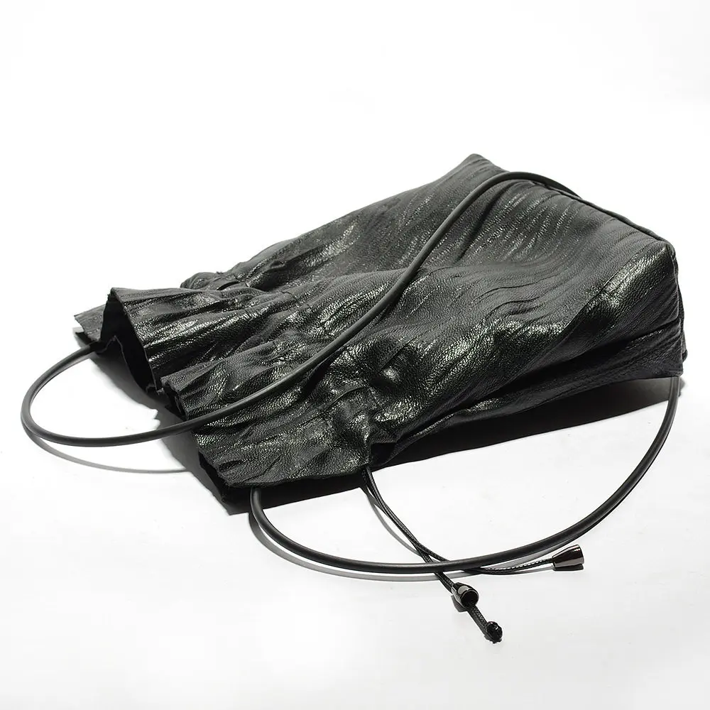 Fashionable And High-quality Hand Held Wrinkle Sheepskin Women's Bag Original Bucket Shaped Single Shoulder Diagonal Cross Bags