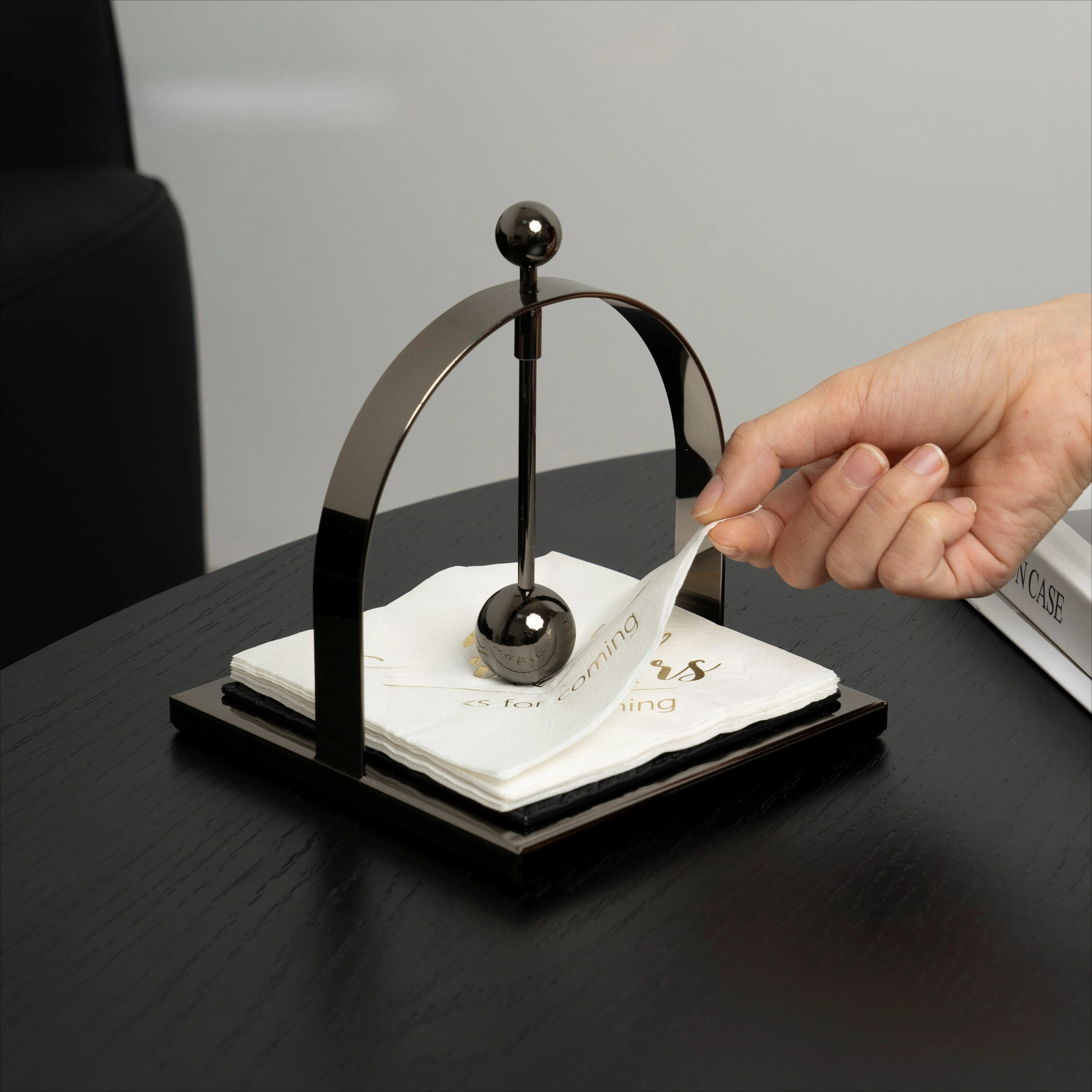 Luxury European Stainless Steel Tissue Holder with Leather Pad, Ideal for Restaurant Hotels & Western Dining, Paper Weight Stand