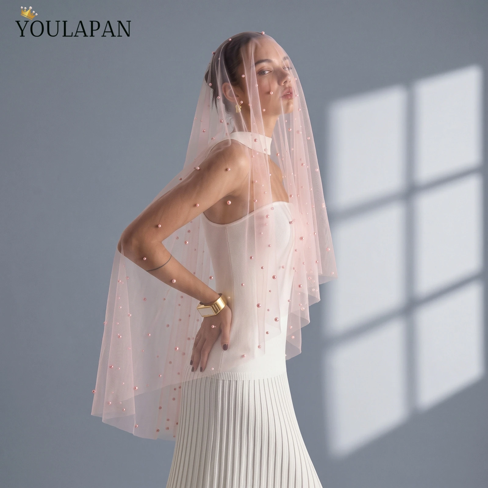veu-de-casamento-rosa-topqueen-para-noivas-1-camada-tule-macio-perolas-sem-pente-acessorios-de-casamento-veus-de-noiva-de-luxo-v382