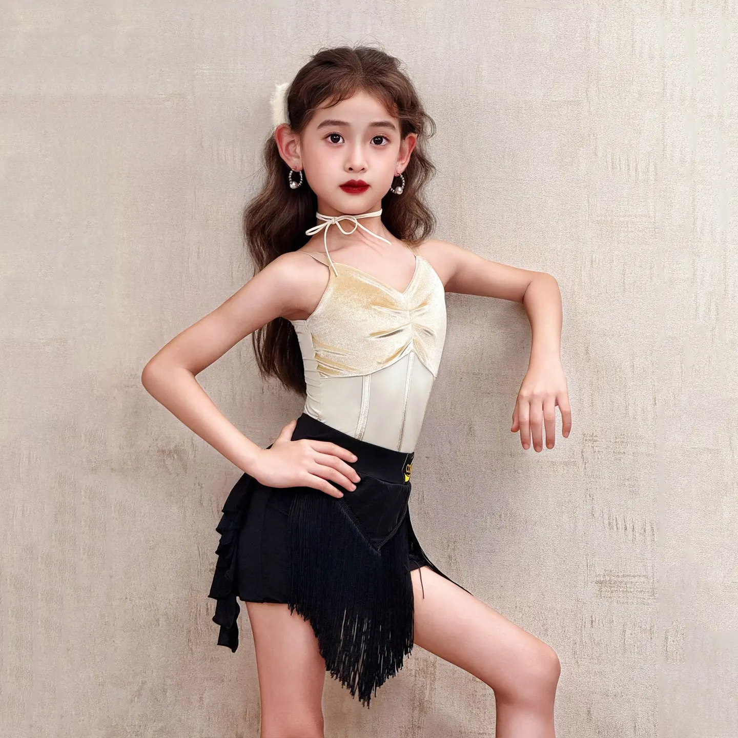 

Детская танцевальная одежда для выступлений для девочек, костюмы для соревнований по латинским танцам, топ без рукавов, юбка с бахромой, сценическая одежда XS9961