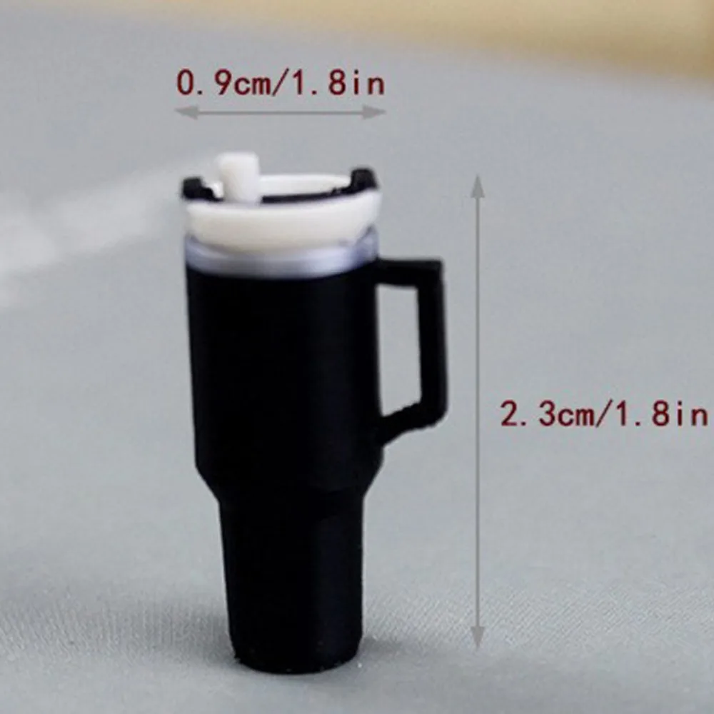 Bouteille d'eau modèle de tasse isolée avec paille, simulation 1:12, maison de courses miniatures, meubles, ensemble de 10 pièces