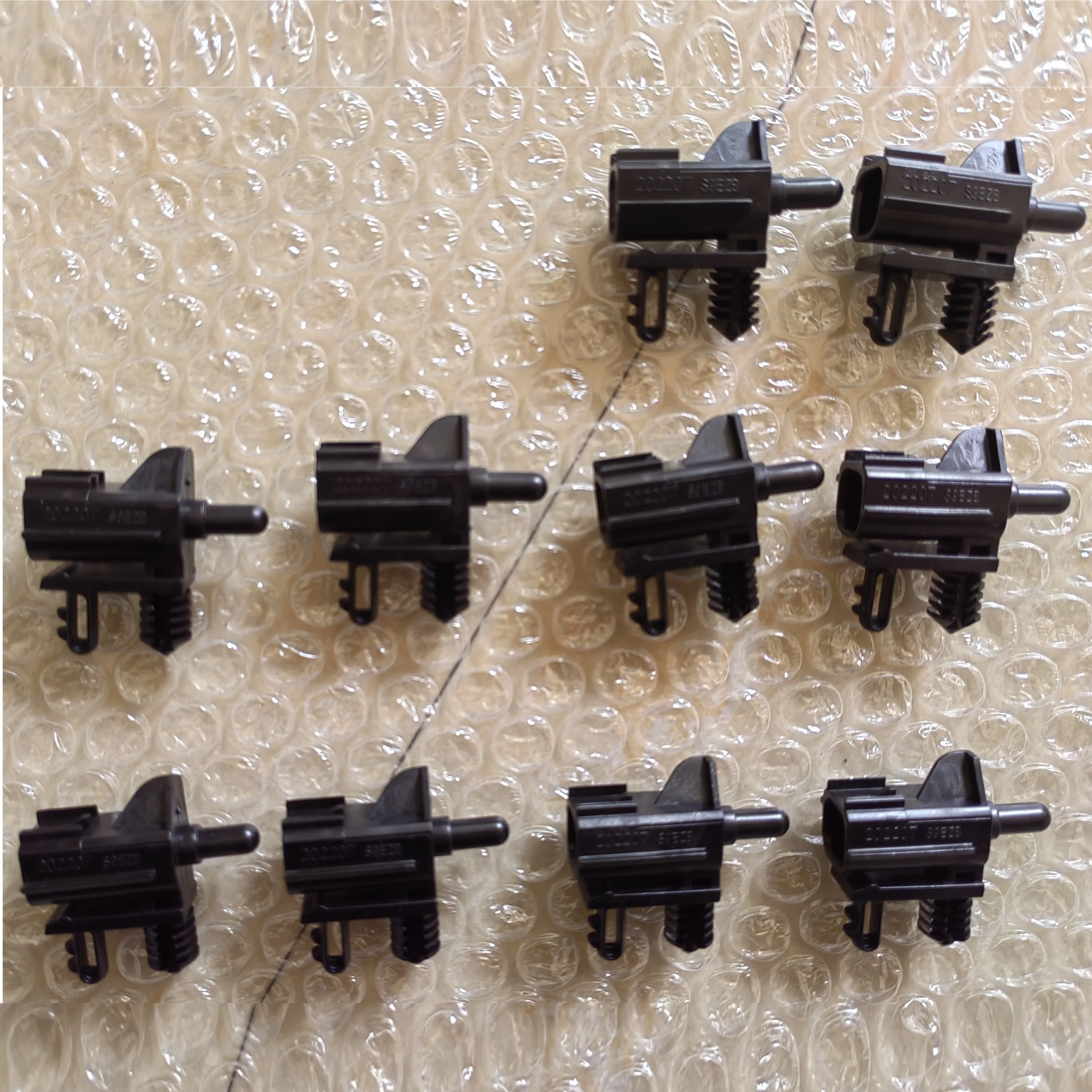 

1/5/10 Pcs for 2011-19 Ford Fusion MKC Ambient Temp Air Temperature Sensor OEM: AU5Z12A647B / AU5Z-12A647-B / AU5T-12A647-AC