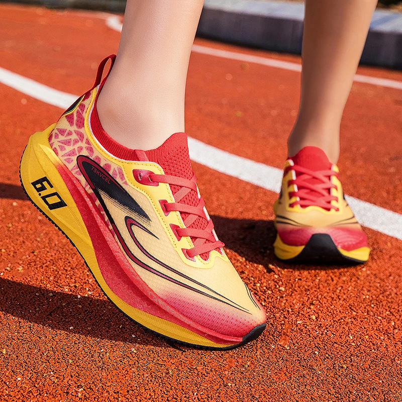 Competitive Carbon Plate Sprint Running Shoes, Ventilated Jacquard Mesh Upper, Energy Feedback ETPU Popcorn Cushioning Midsole,