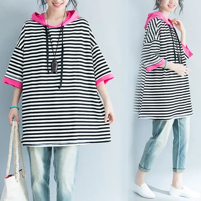Novedad de verano, camisetas de gran tamaño que combinan con todo, sudaderas informales a la moda, sudaderas con capucha holgadas y empalmadas a rayas, ropa de mujer 2025