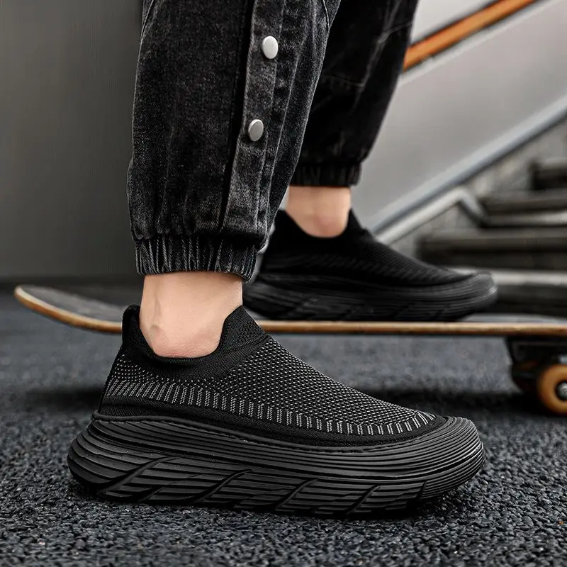 أحذية مصعد رجالية قابلة للتنفس ونعل ناعم أحذية رياضية كاجوال بارتفاع داخلي يزيد من الأحذية ذات الطراز المتعدد