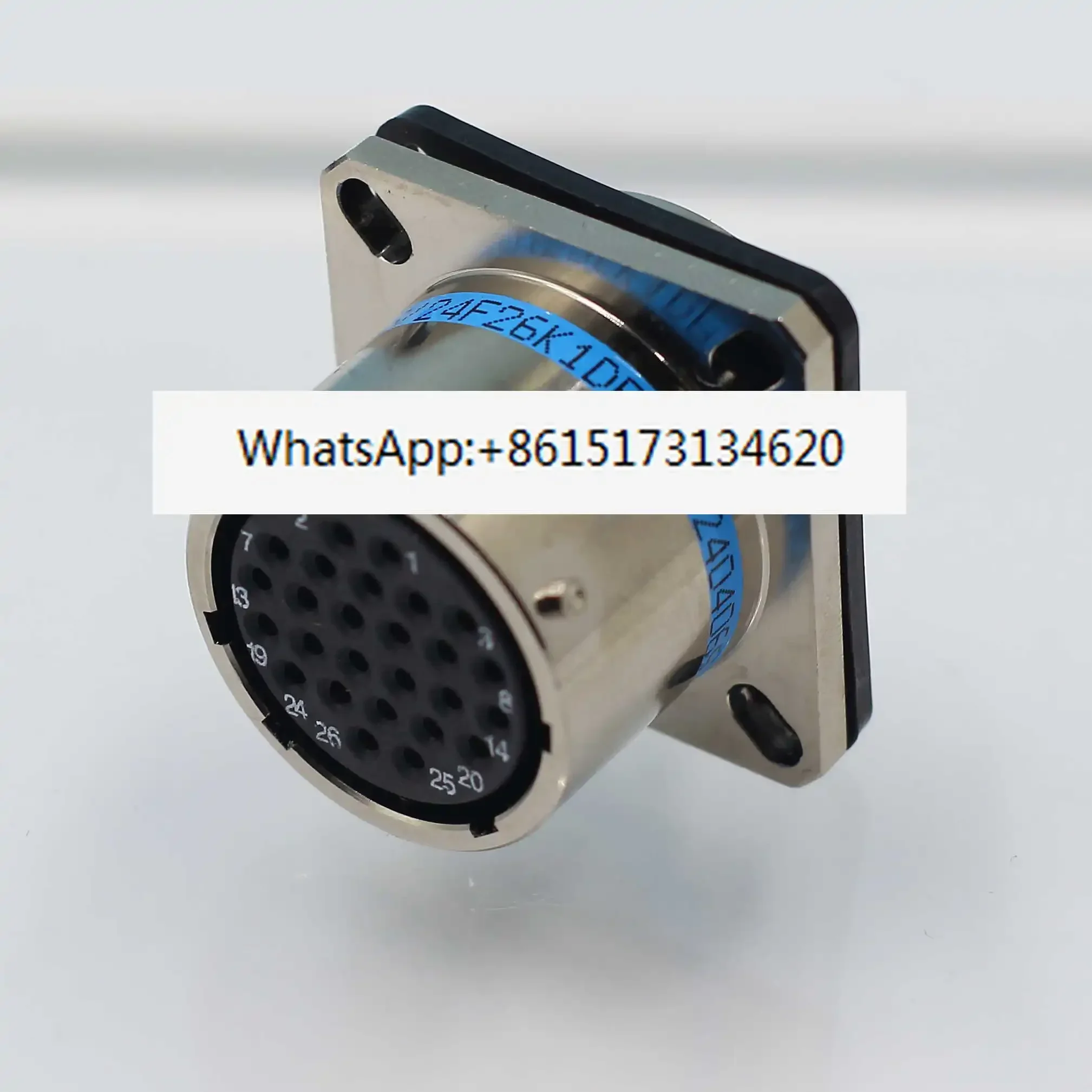 

XC158/24F26K1DP13 XC158/24T26Z1P13 circular electrical connector 26 core aviation plug socket