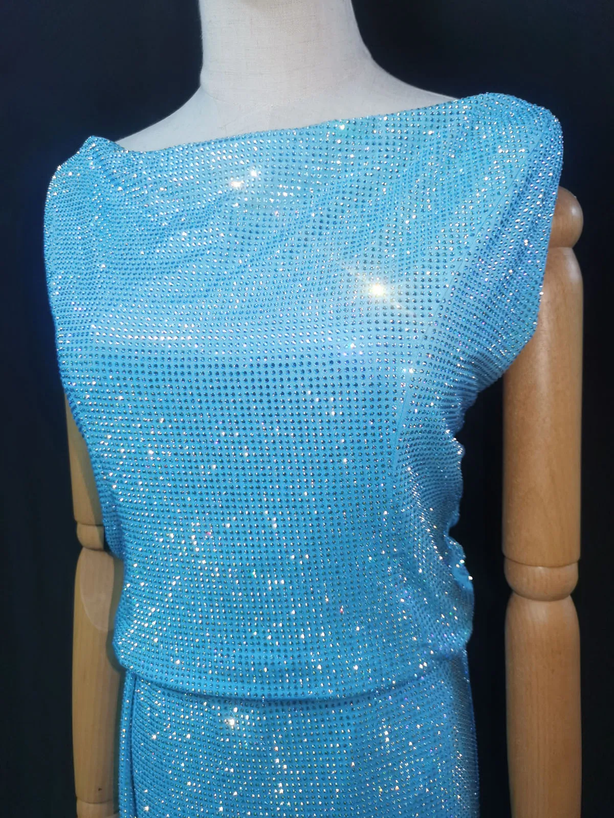 Rhinestone Fabric Good Quality Stretchy Strass Embellish Dress Customized Tailored  Yard Embroidery