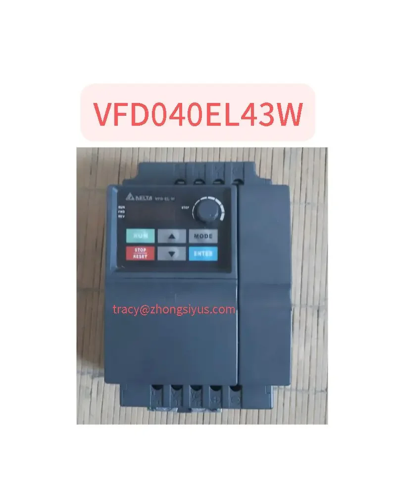 

Used frequency converter 4kw three phase input VFD040EL43W test OK,stock