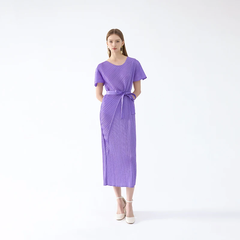 

Miyake элегантное однотонное плиссированное платье с круглым вырезом и короткими рукавами, фиолетовое модное платье до середины икры для женщин, новинка 2023 г.