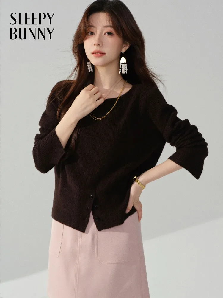 

Wool-Like Round Neck Sweater Stretch Knit Pullover for Women Autumn Winter Short Slim Fit Top with Side Slit Elegant Warm Outfit