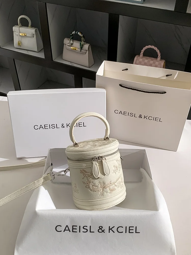 sac-seau-elegant-brode-pour-femme-sac-a-bandouliere-decontracte-en-cuir-pu-souple-petite-taille-tendance-printemps-2024