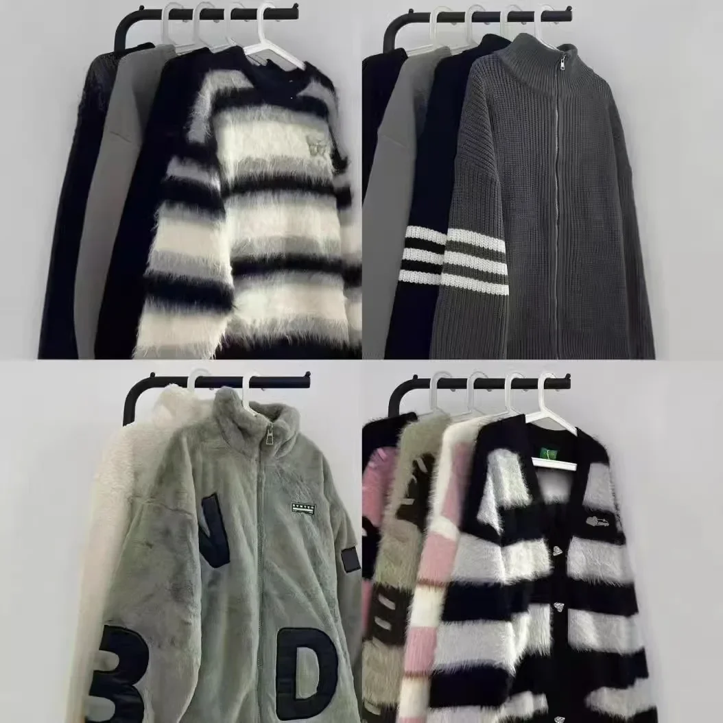 เสื้อสเวตเตอร์คอกลมสไตล์เกาหลีแบบเรโทร ลายทางสไตล์อเมริกันสำหรับฤดูหนาว แต่งลายตัดกันเล็กน้อย สไตล์หอมหวานแบบอินเทรนด์