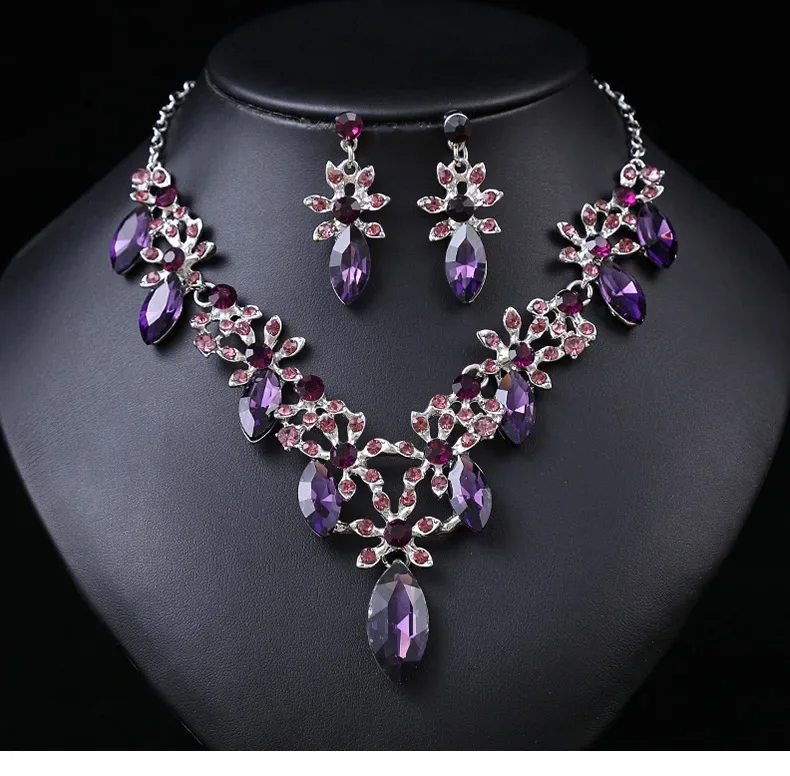 Accessories Retro Necklace Set Women\'s Luxury Crystal Banquet Dress Accessories