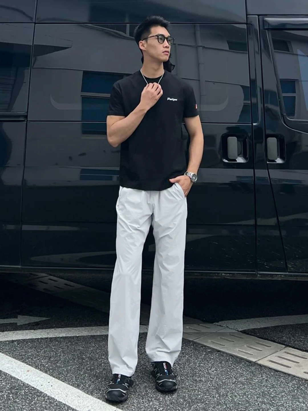 

Qui Dry Ice Silk Men's Summer Thin Straight Leg Hiking Pants Breathable Lightweight Trousers for Climbing And Outdoor Activ...