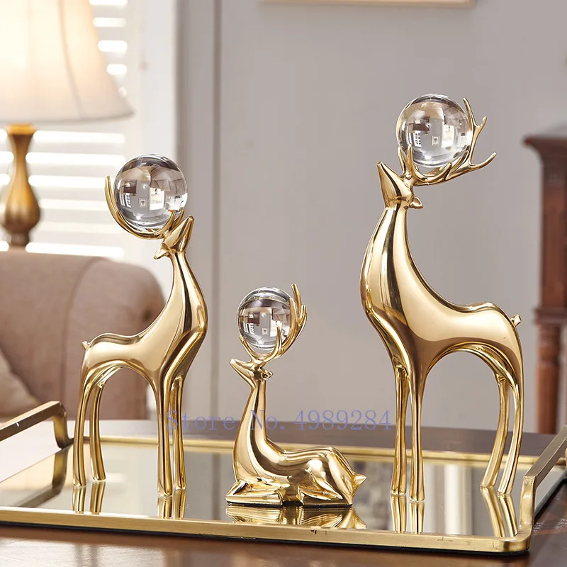 

Creativity Metal Simulation Animal Deer Copper Golden Crystal Ball Crafts Furnishings home decoration crystal animal