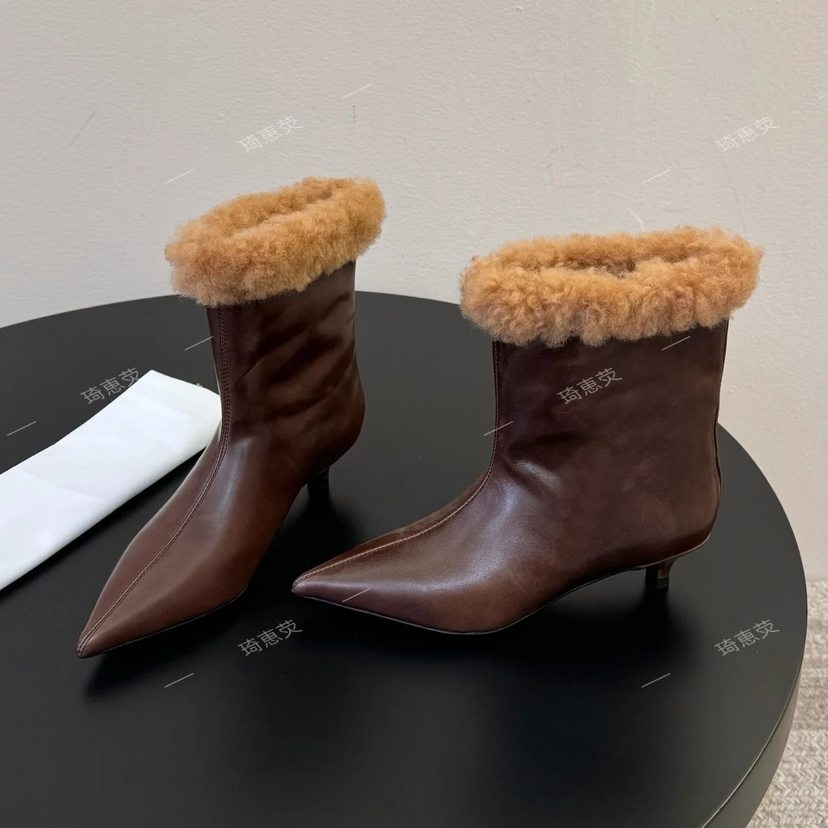 Original Top-Grain Leather Warm Einter Chunky-Heeled Pointed Toe Ankle Boots With Mink Fur Fashionable Boots Sapato Feminino