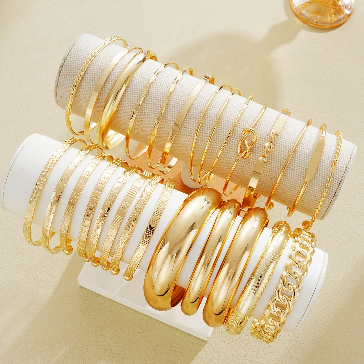 أزياء الذهب اللون الحد الأدنى هندسية السلس الإسورة مجموعة أنيقة الرجعية تصميم أساور معدنية للنساء عطلة حزب مجوهرات #4