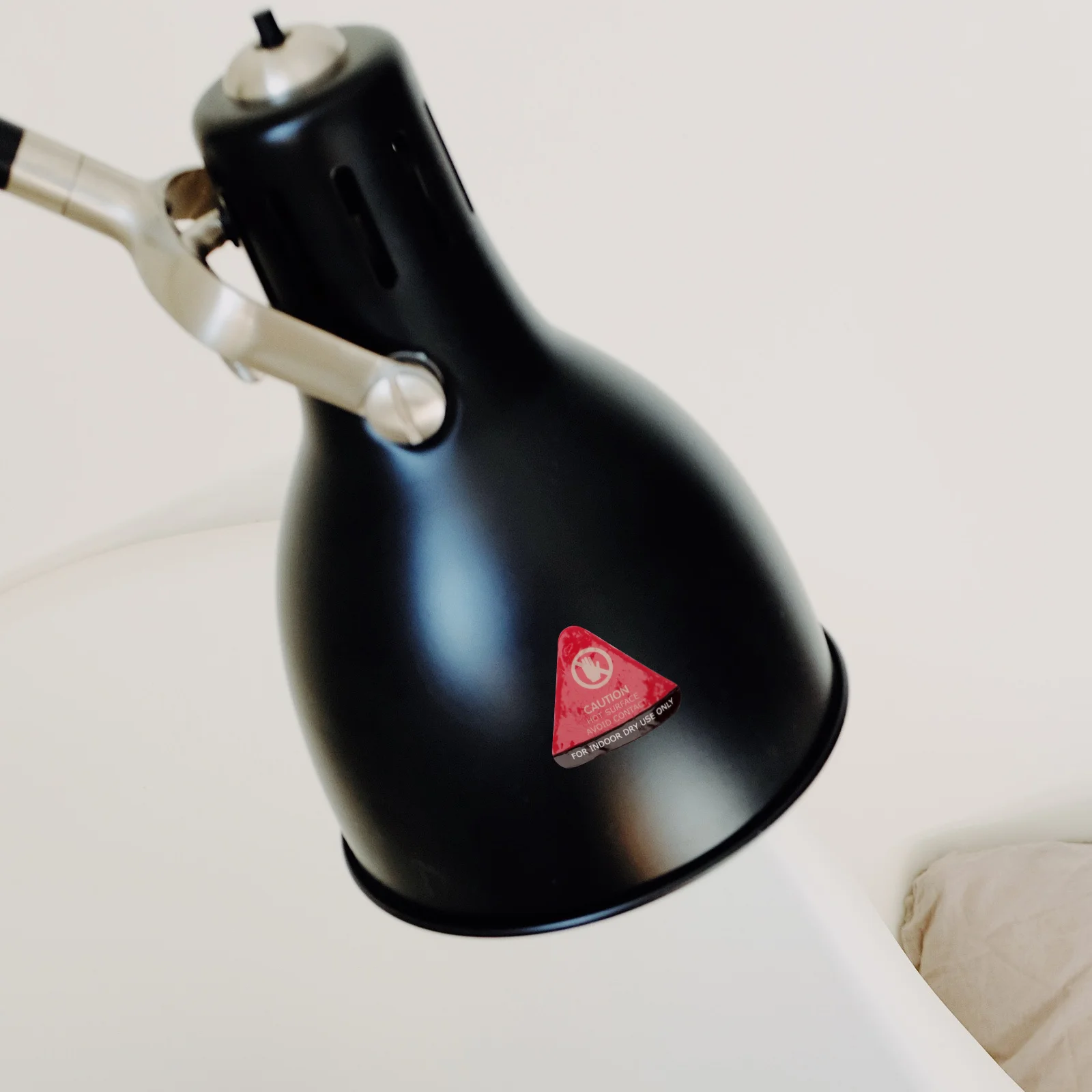 10 Pcs Nail Stickers 10pcs (black Turns Red) Caution Hot Water Warning Sign The Signs for Radiator Surface Labels