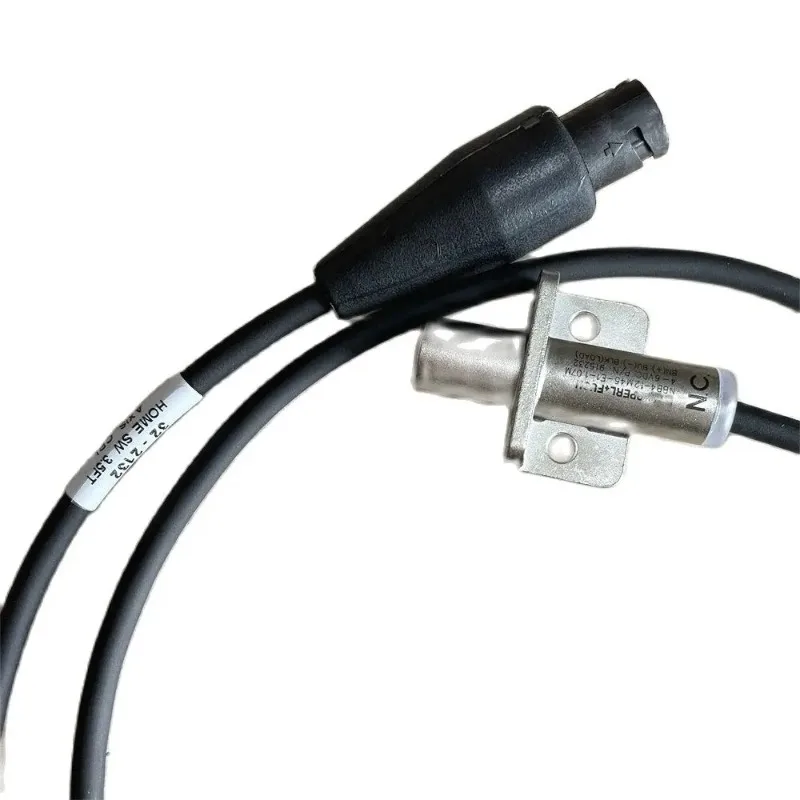 

Y-axis / X-axis Inductive Switch 32-2134 / 32-2132 Inductor Proximity Switch HAAS Accessories