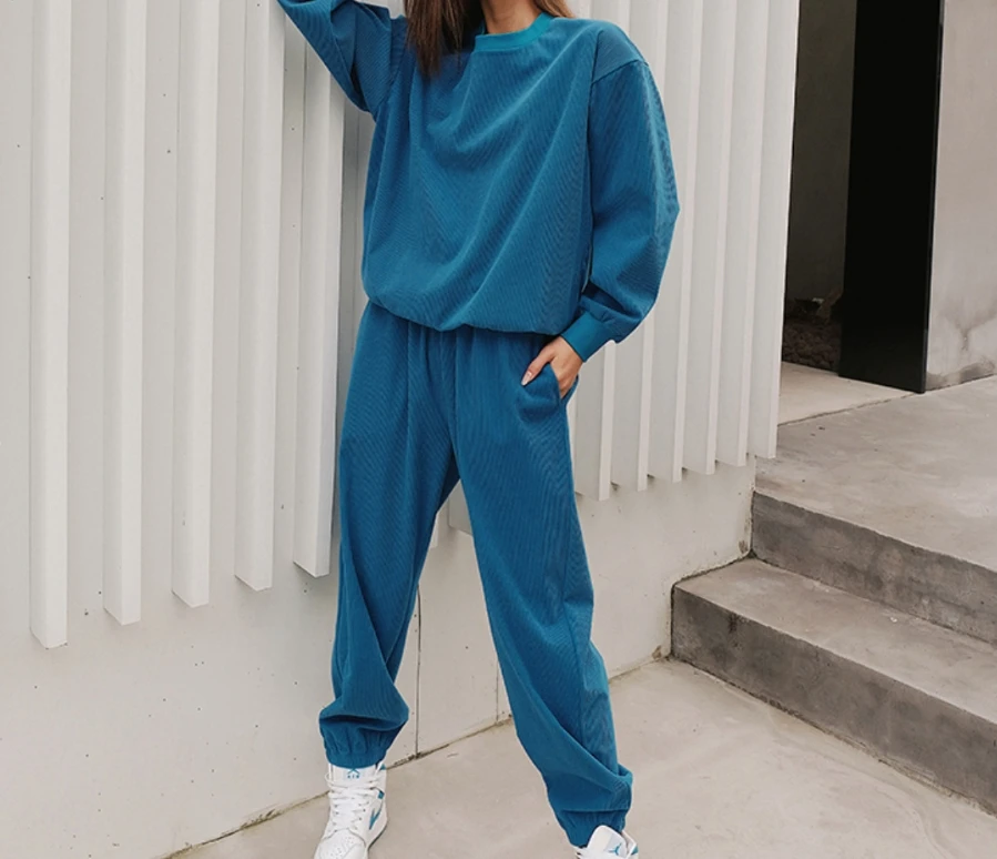 Sports and Leisure Round Neck Pullover Sweater Pants Set Latest Fashion Hot Selling Natural Comfort Women's Wear