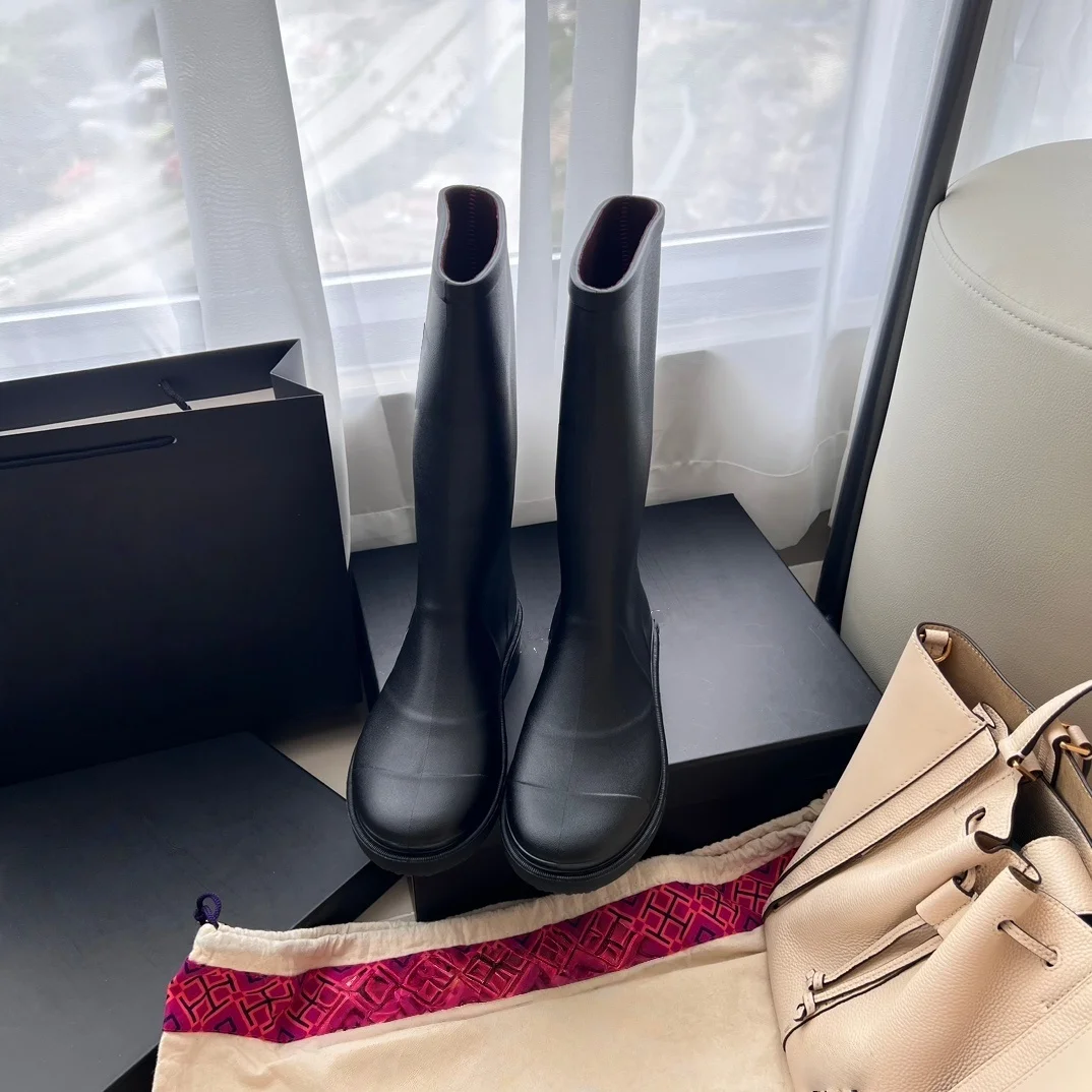 

Осенне-зимние женские высокие сапоги на платформе, лаконичная обувь на толстом каблуке, женские кожаные длинные ботинки в стиле панк