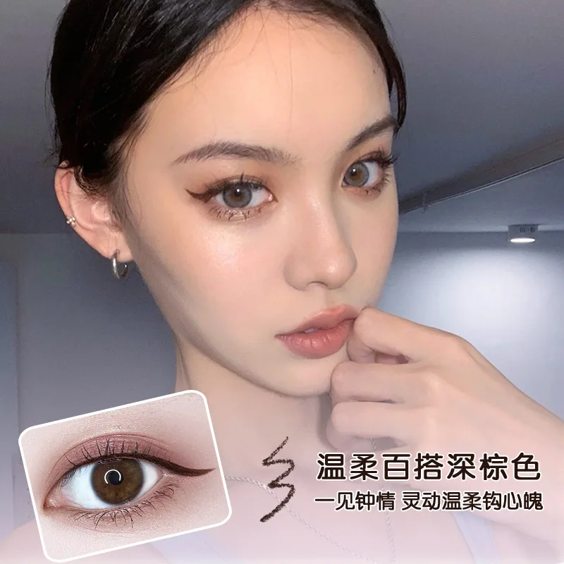 1.5 مللي متر قلم كحل ناعم للغاية طويل الأمد طبيعي مقاوم للماء مقاوم للعرق لا يسقط بني للمبتدئين رجل كسول #4