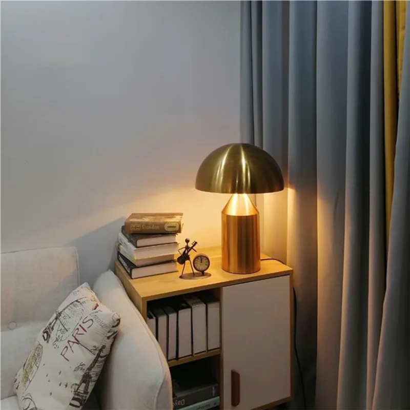 Galvanik Nordic Schwarz Weiß Gold Pilz Tisch Lampe für Schreibtisch Wohnzimmer Esszimmer Schlafzimmer Nacht Metall LED Desktop Decorat