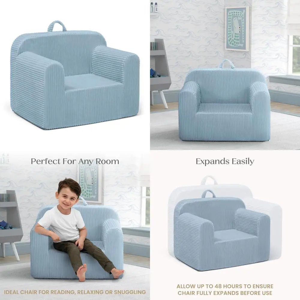 

Кресло с обивкой из вельвета синего цвета