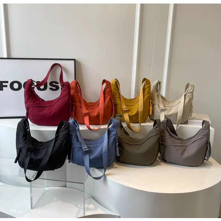 

Nylon Bag Female Crossbody Bag 2024 New Summer Large Capacity All-in-one Niche Design Shoulder Dumpling Bag