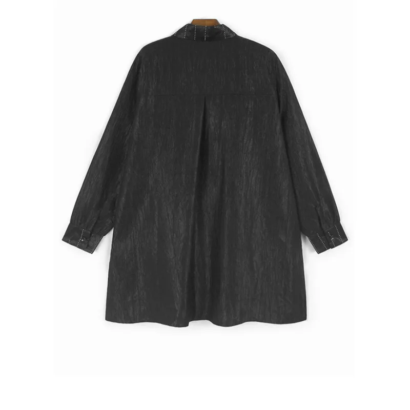 [Vibe] Women Black Striped Glossy Big Size Elegant Blouse New Lapel Long Sleeve Shirt Fashion Tide Spring Autumn 2025
