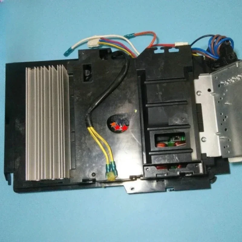 

New W8233R GRJW823-A1 for Gree Inverter air conditioner outdoor inverter mainboard 301382991